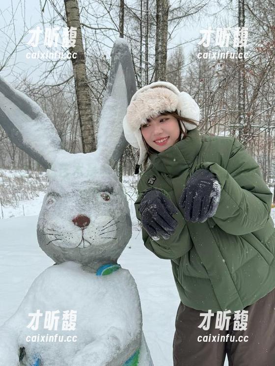 闪月半 这不是艺术是魔法:闪月半与柏崎星奈的写真分享之旅!
