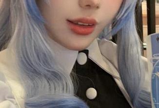 阿九从不咕咕的双人美图，教你如何优雅地叠加幸福感
