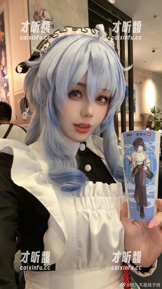 阿九从不咕咕 阿九从不咕咕的双人美图,教你如何优雅地叠加幸福感