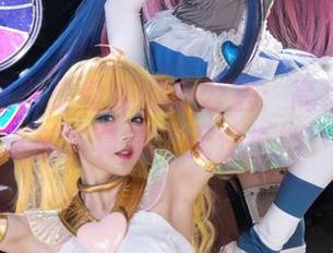 解锁阿包也是兔娘的办公室：高清写真里，这魅力真是‘无法抵挡’！