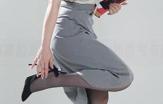 阿寨寨的写真：赎罪修女的香气与暗影
