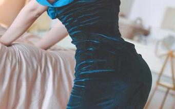 你绝对不想错过的图包—雯粥粥的蕾姆婚纱写真大赏！