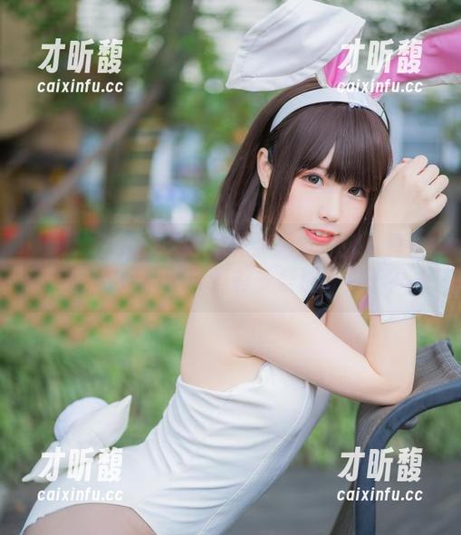 香川澪 香川澪与她的睡裙写真:睡觉也太认真了吧,想问问她究竟有多爱那条裙子?